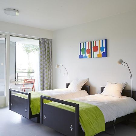 Hotel Middelpunt - Gratis Parking - Ontbijt Inbegrepen! Middelkerke Habitación foto