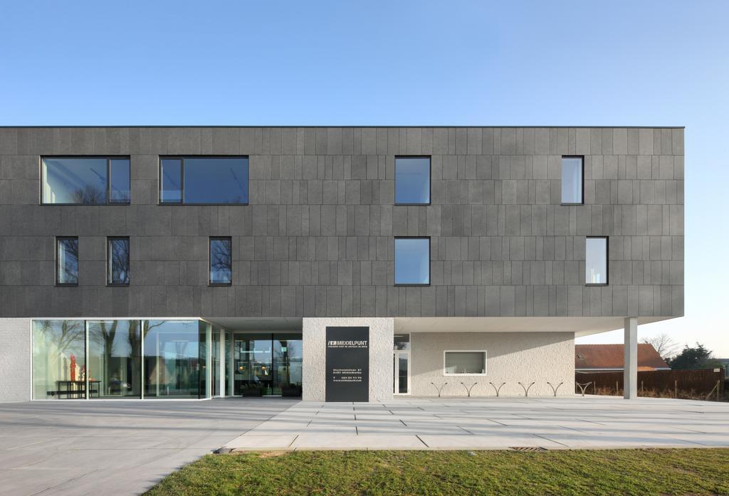 Hotel Middelpunt - Gratis Parking - Ontbijt Inbegrepen! Middelkerke Exterior foto